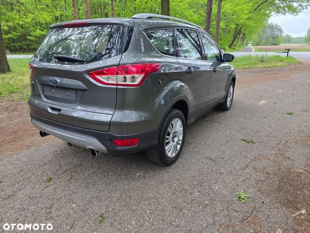 Ford Kuga 2.0 TDCi 4WD Titanium - 6