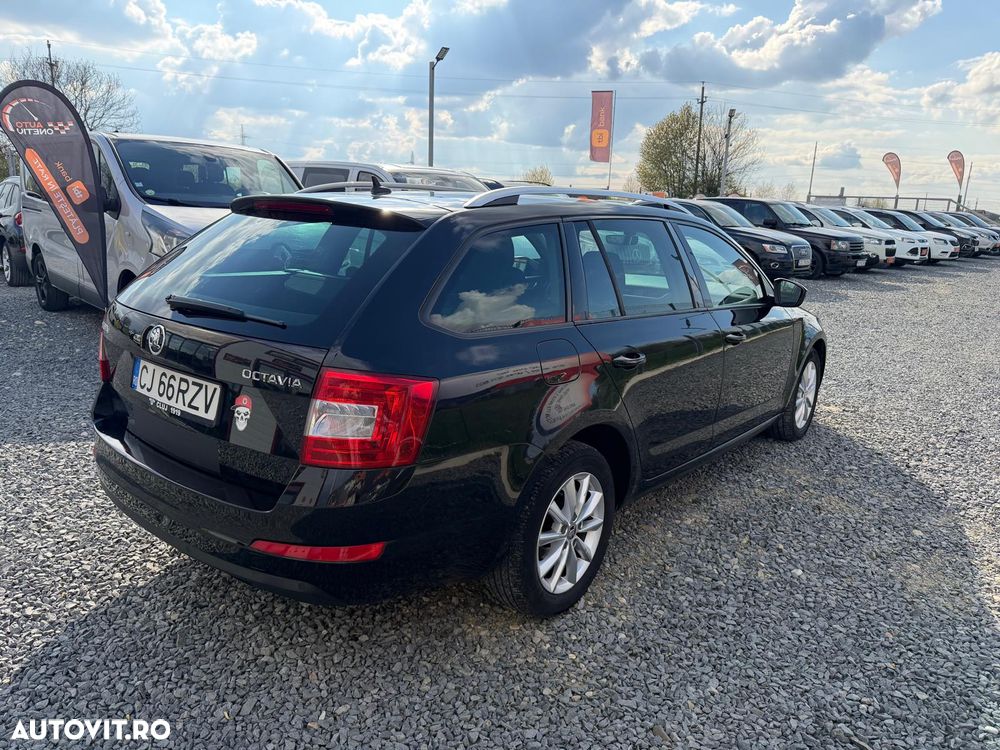 Skoda Octavia 2.0 TDI (Green tec) DSG Ambition - 3