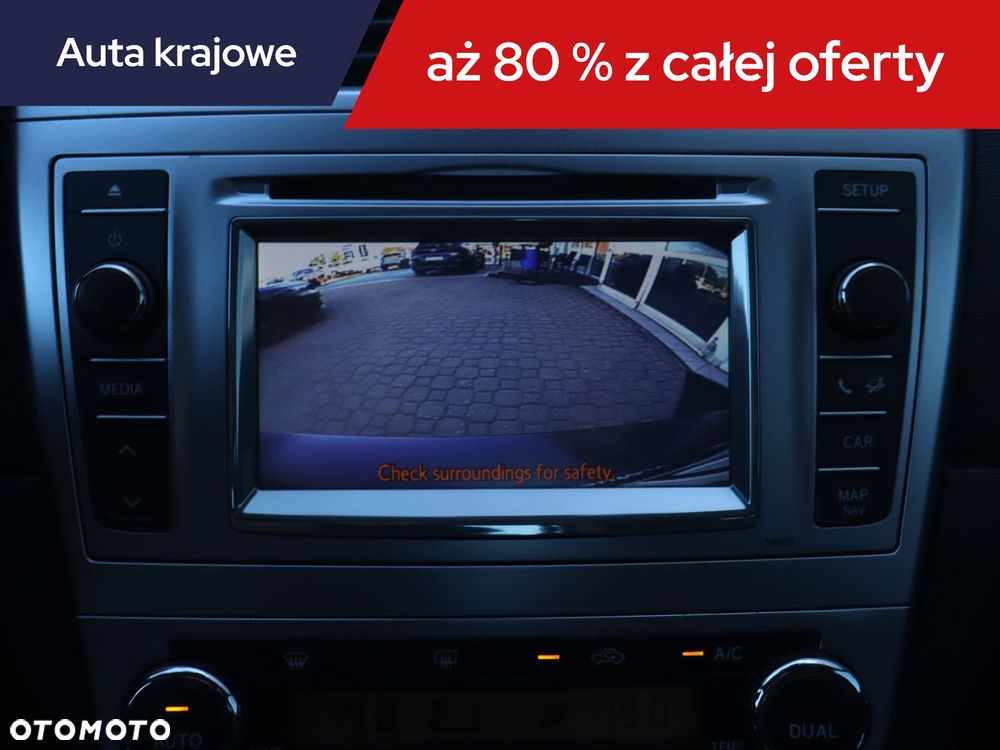Toyota Avensis - 20