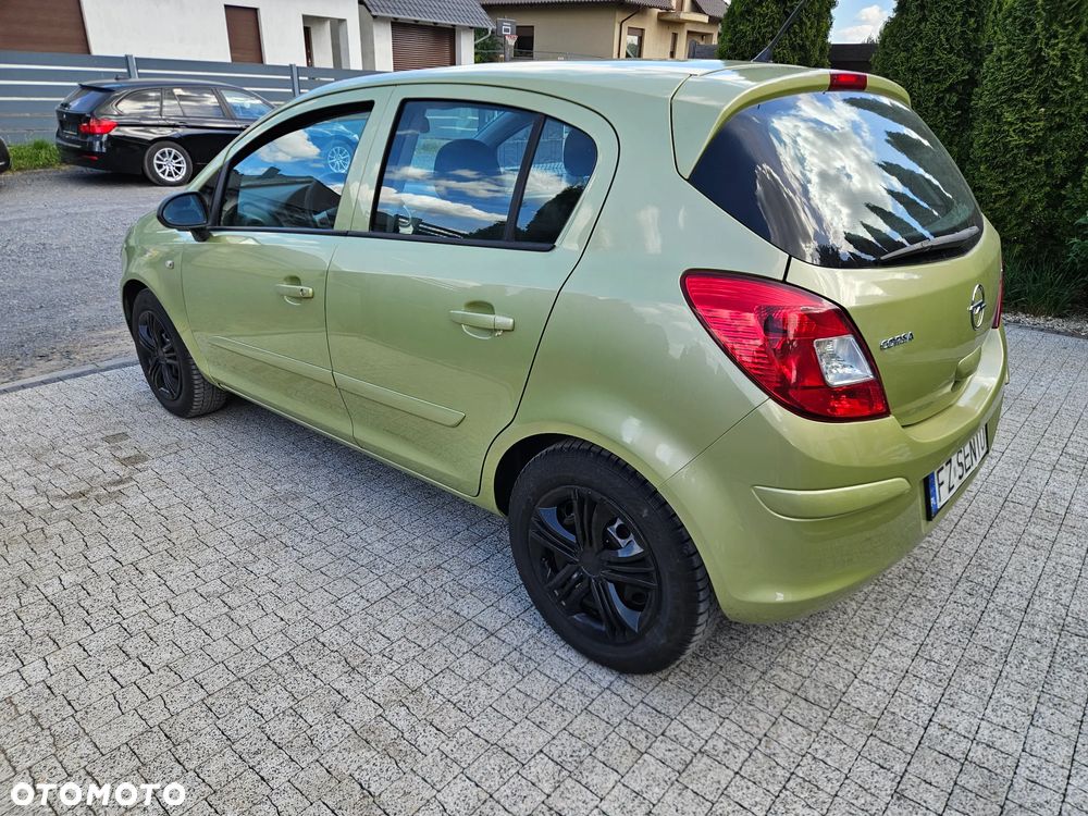 Opel Corsa 1.2 16V Edition - 6