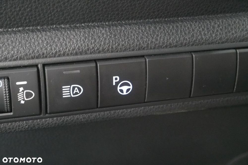Toyota Corolla - 19