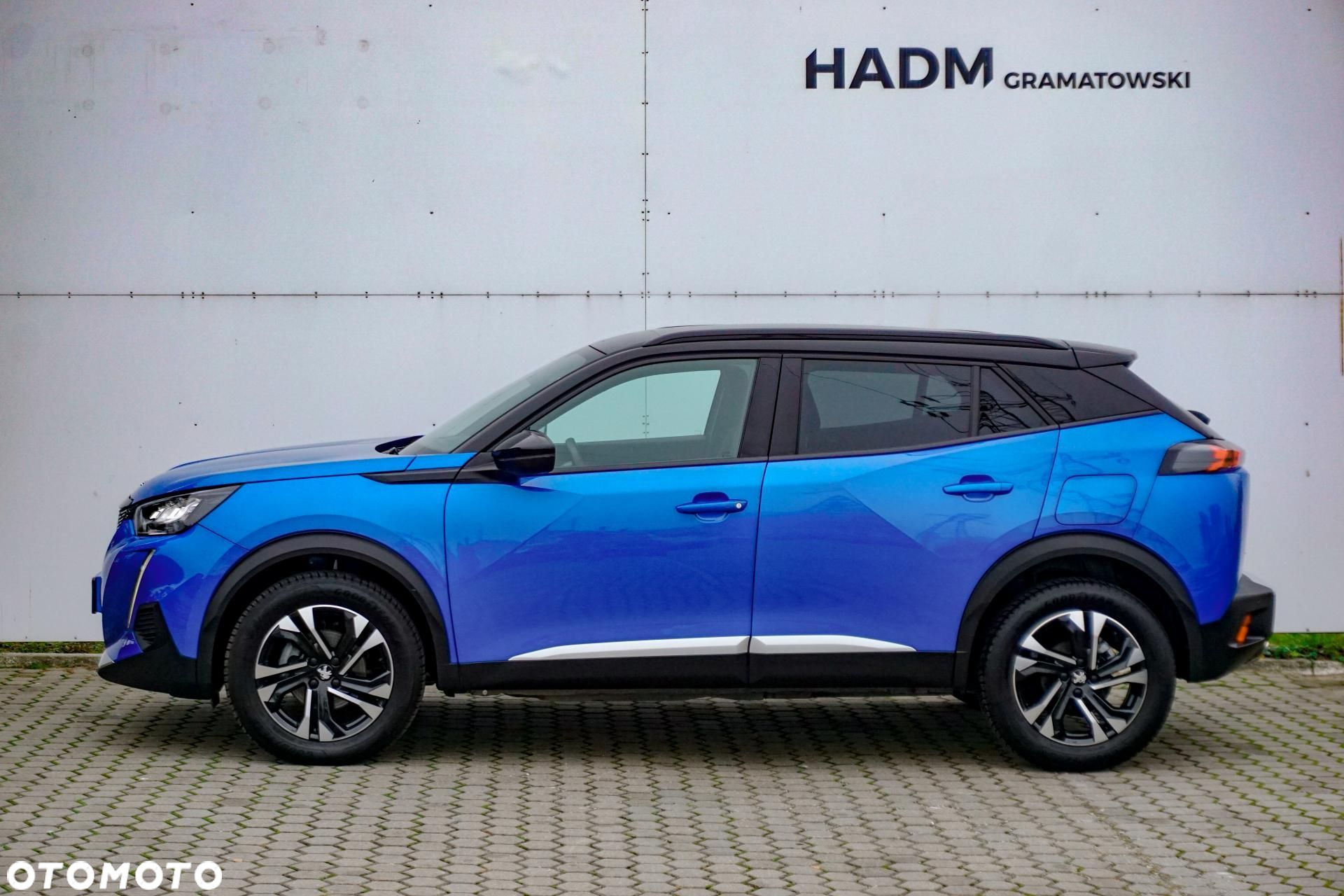 Peugeot 2008 - 4