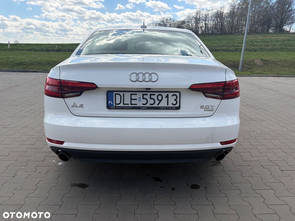 Audi A4 Limousine 2.0 TFSI ultra S tronic - 6