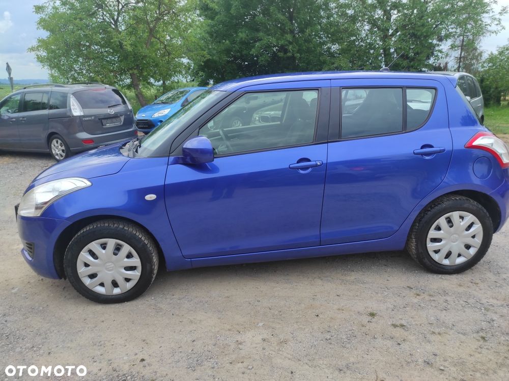 Suzuki Swift - 3