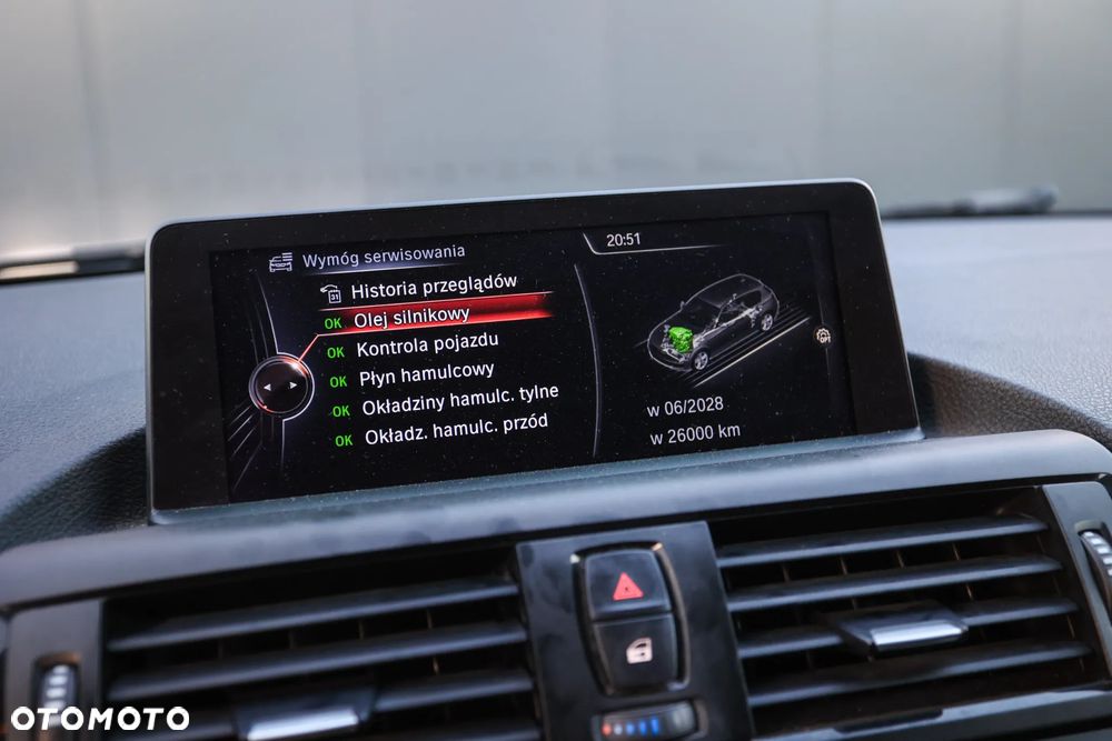 BMW Seria 1 118d - 28
