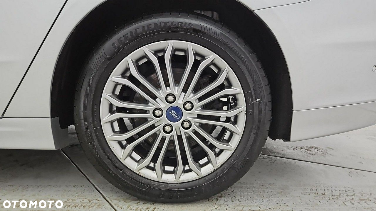 Ford Mondeo 2.0 Hybrid Trend - 27