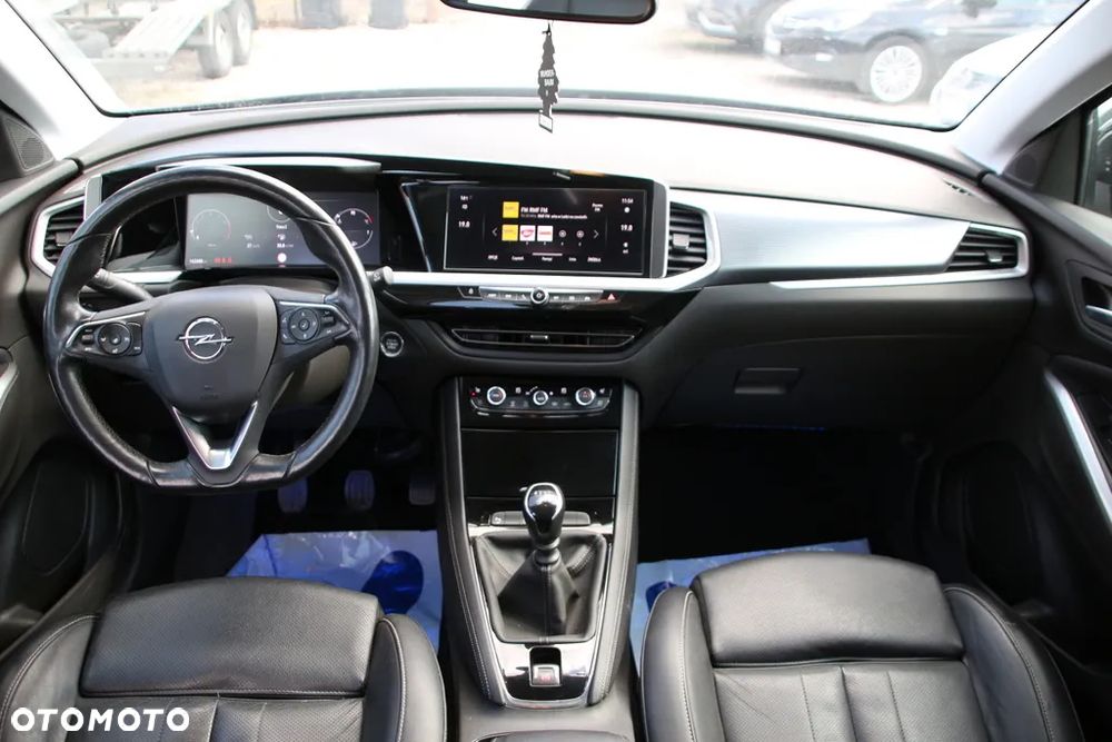 Opel Grandland - 13