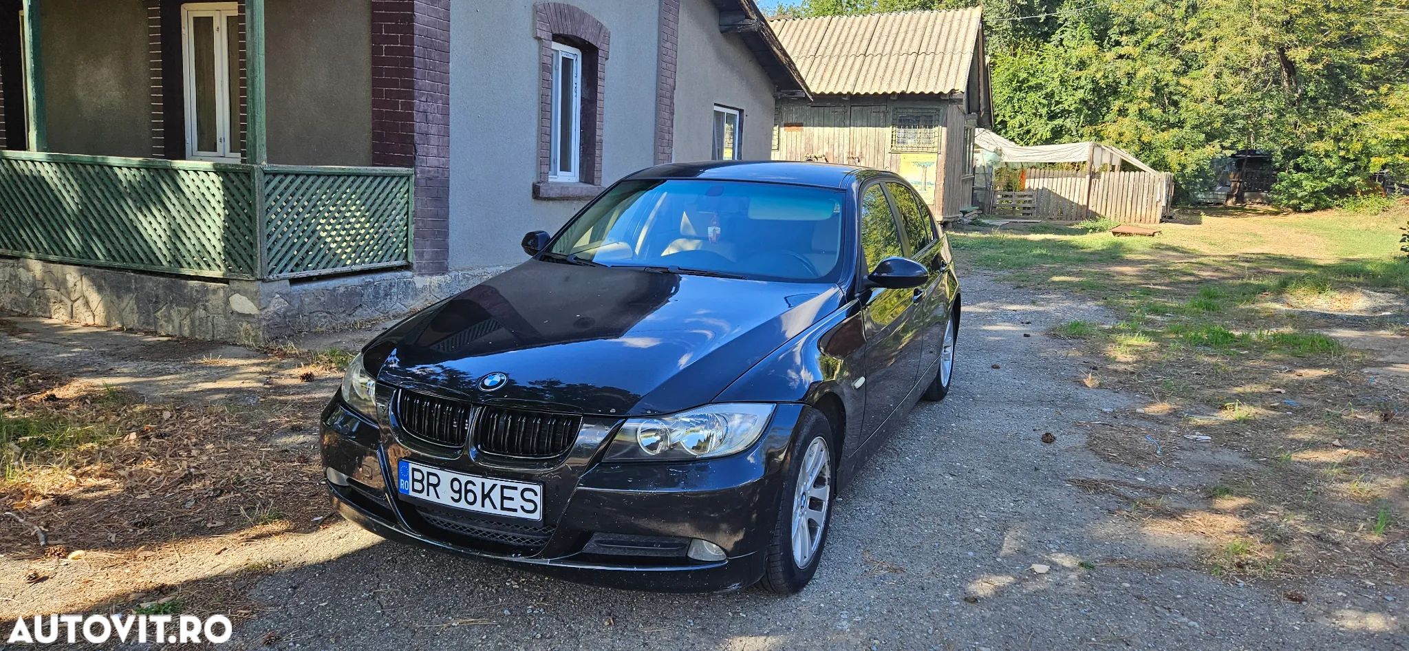 BMW Seria 3 318d - 1