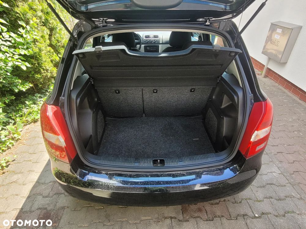 Skoda Fabia 1.2 HTP Ambiente - 13