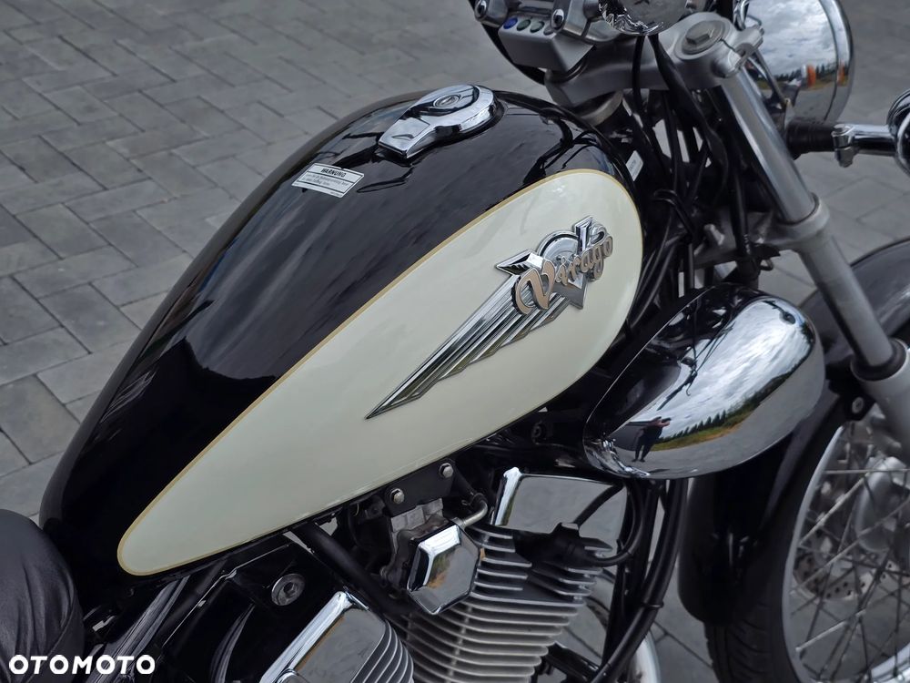 Yamaha XV - 11