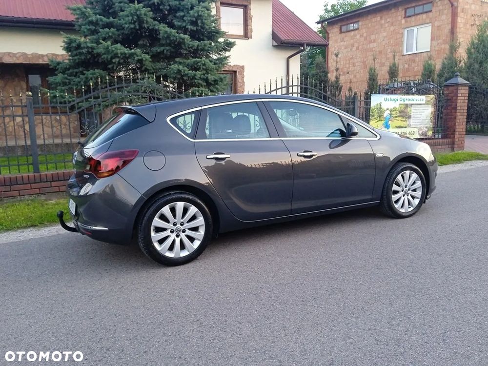 Opel Astra 1.4 T Cosmo - 21