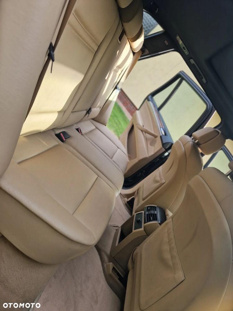 BMW X5 4.8i xDrive - 19