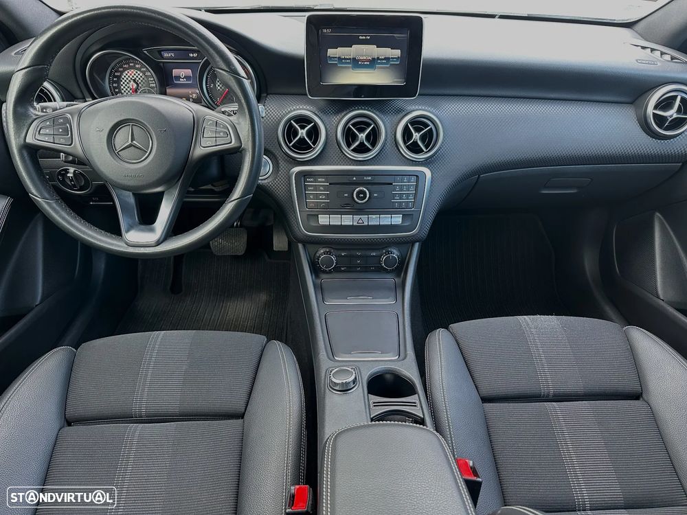 Mercedes-Benz A 180 d Urban Aut. - 4