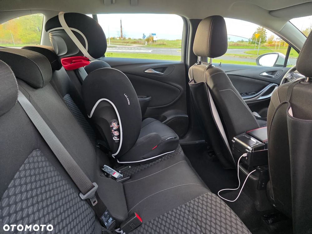 Opel Astra 1.6 CDTI Enjoy - 13