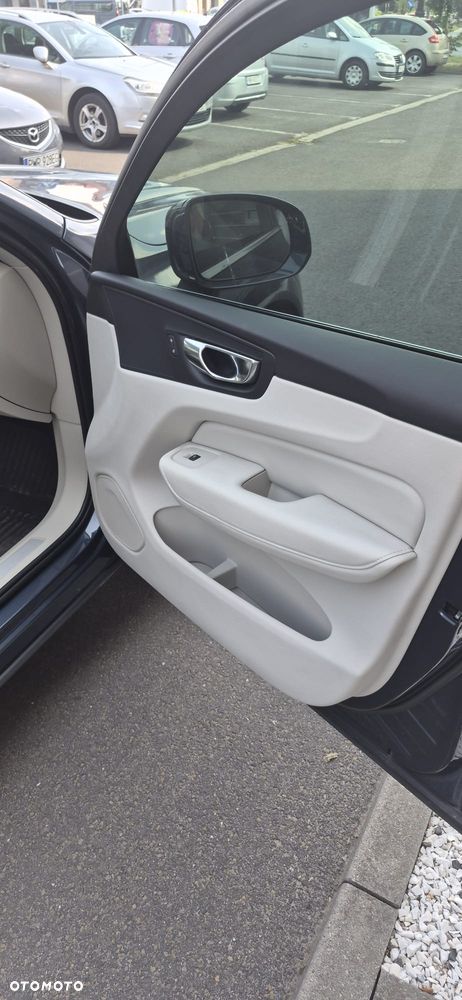 Volvo XC 60 B5 B AWD Geartronic Inscription - 10
