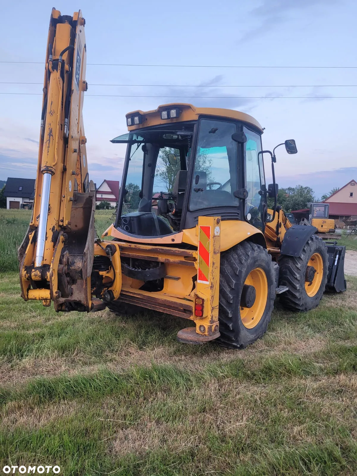 JCB 4CX - 7