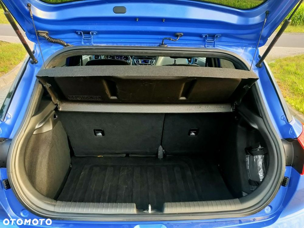 Hyundai i20 blue 1.2 Style - 14