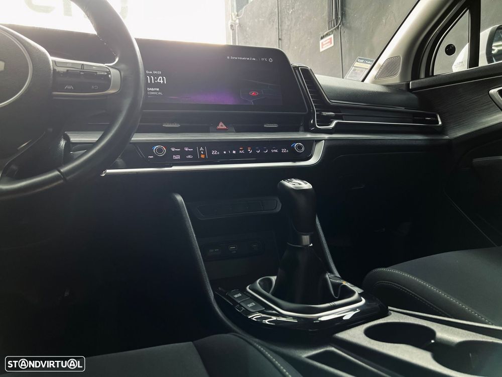 Kia Sportage 1.6 T-GDI Drive - 17