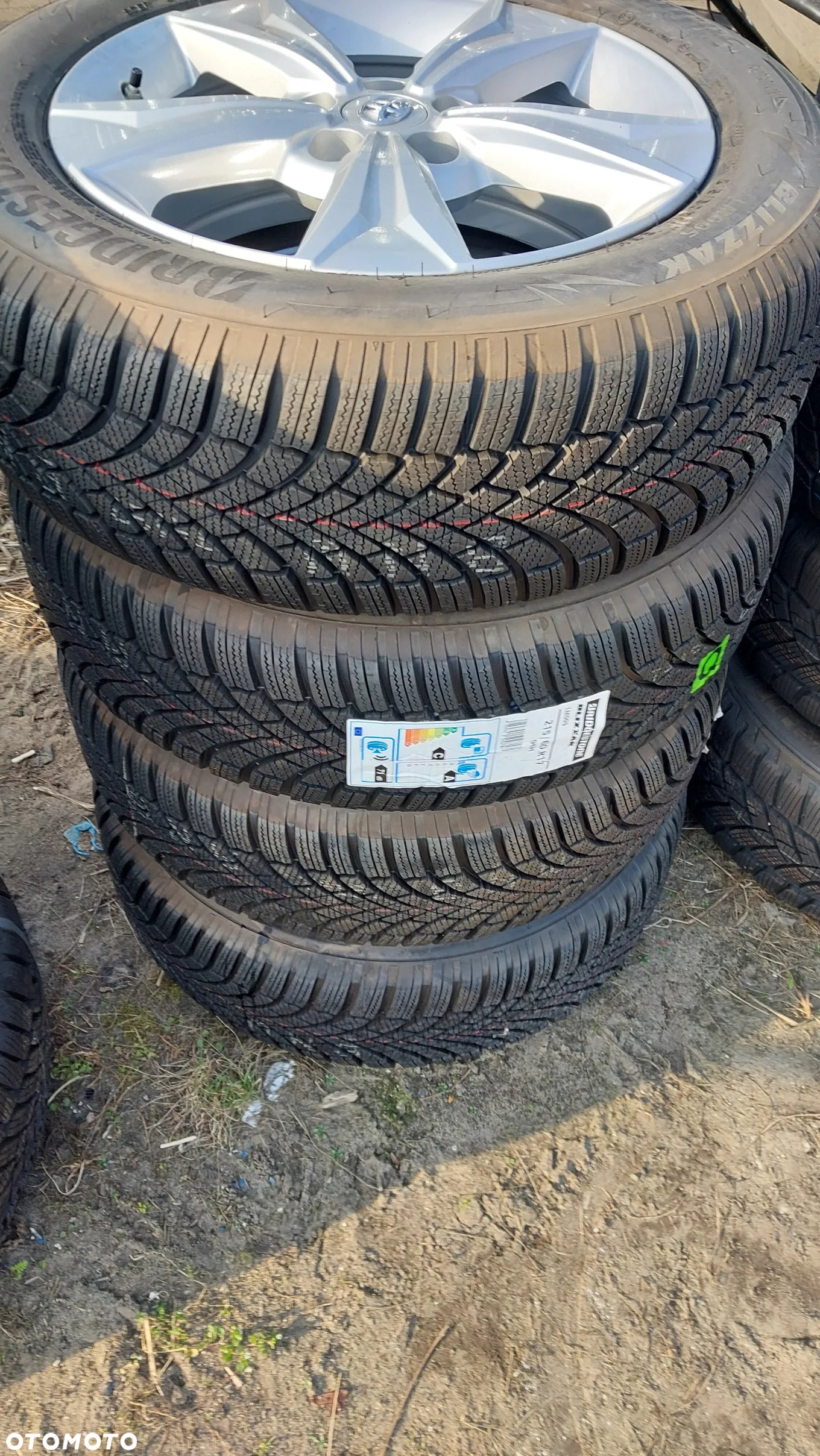 Komplet kol zimowych 17 Toyota CHR 215/60r17 zima nowe - 2
