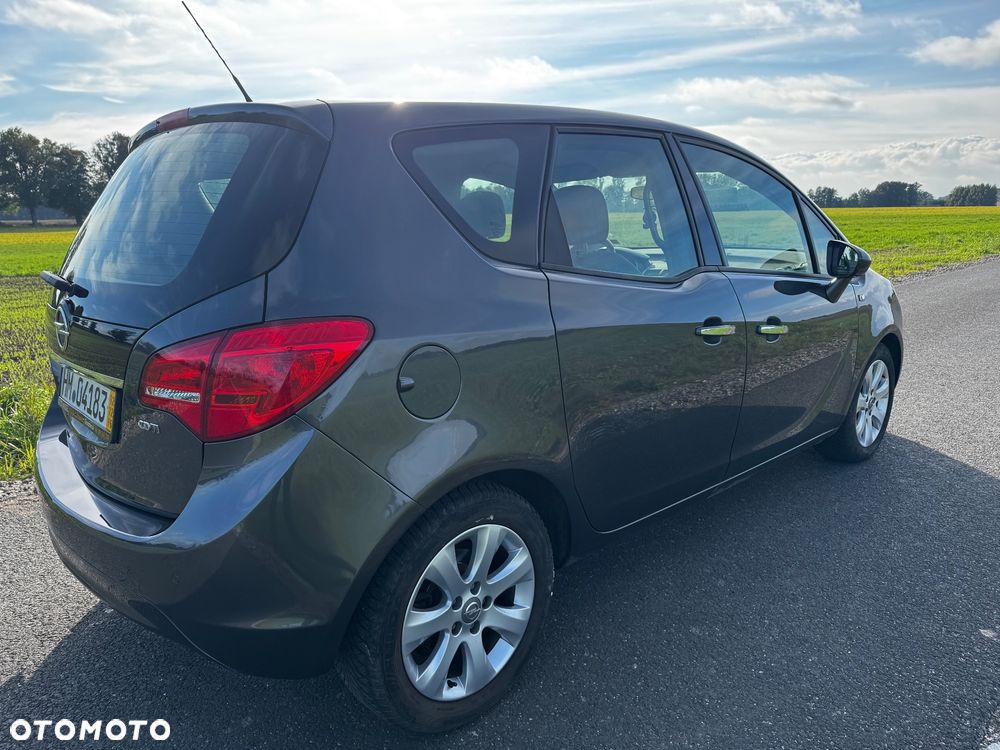Opel Meriva - 12