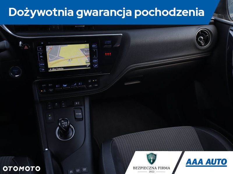 Toyota Auris - 9