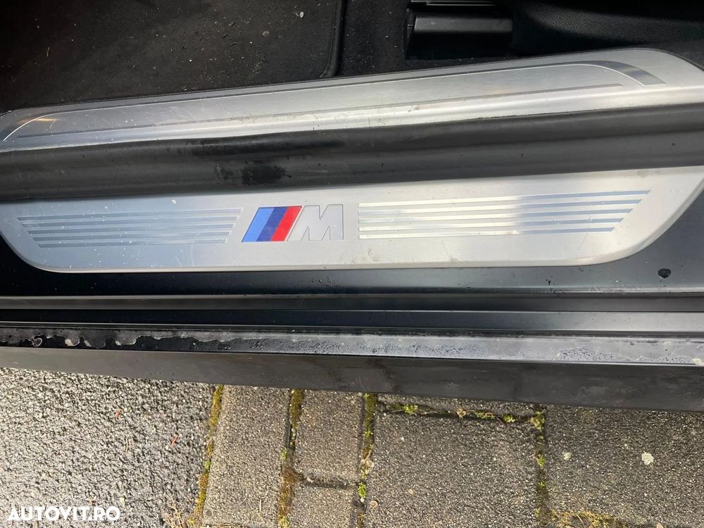 BMW Seria 7 750i xDrive - 19