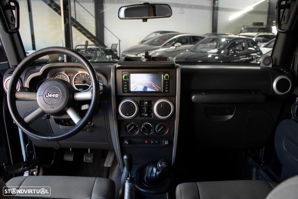 Jeep Wrangler Unlimited - 7