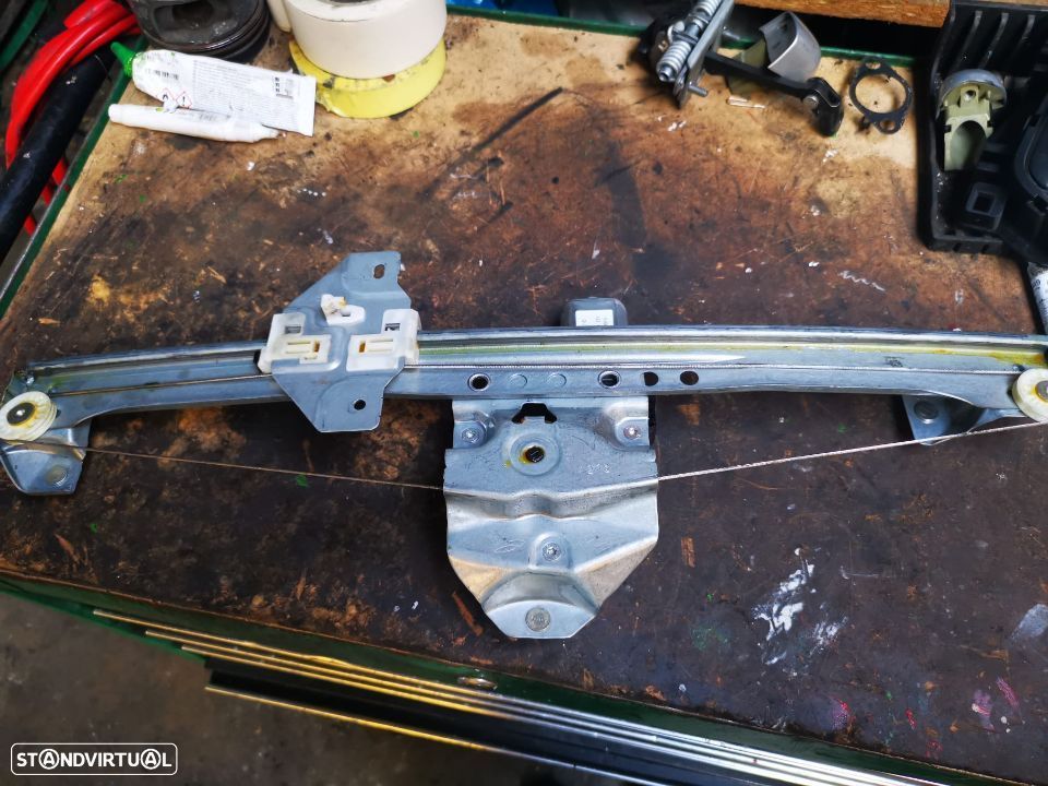 LODGY 2014 ELEVADOR FRENTE DTO E054 - 3