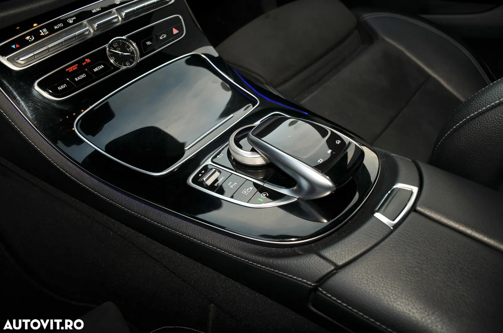 Mercedes-Benz E 220 d 4Matic 9G-TRONIC AMG Line - 21