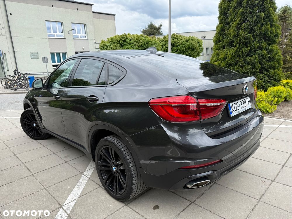 BMW X6 xDrive40d - 16