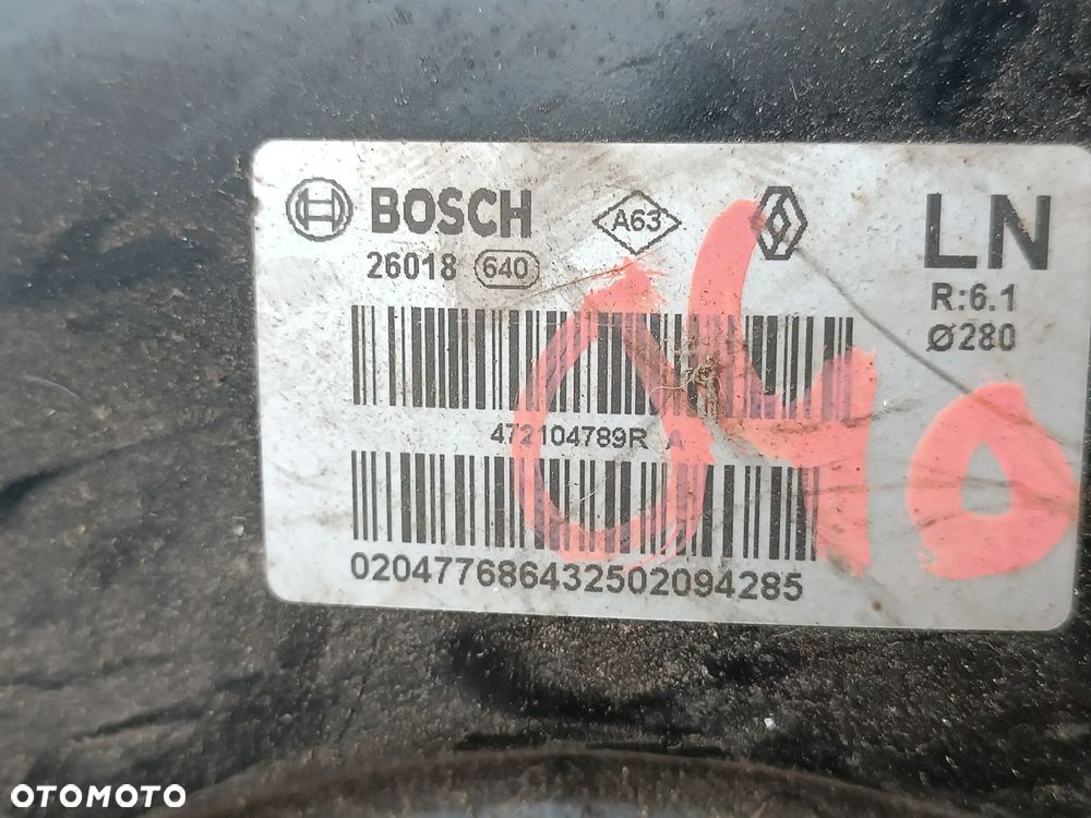SERWO HAMULCOWE POMPA RENAULT MEGANE IV 472104789R - 2