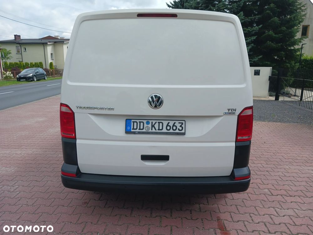 Volkswagen Transporter T6 - 6