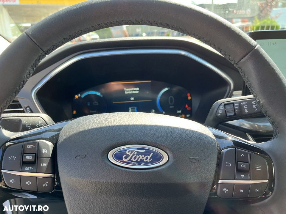 Ford Kuga - 16
