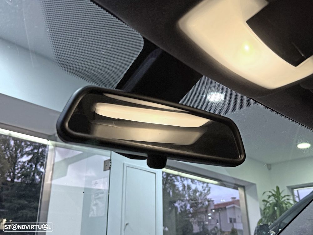 BMW 320 d Touring EfficientDynamics - 25