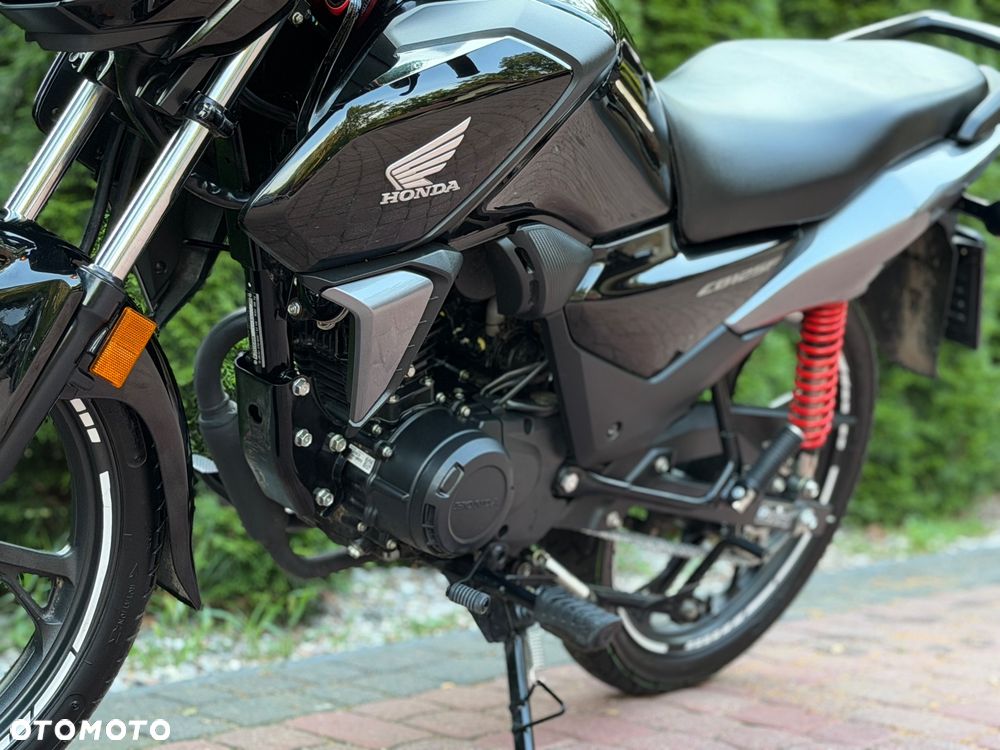 Honda CB - 16