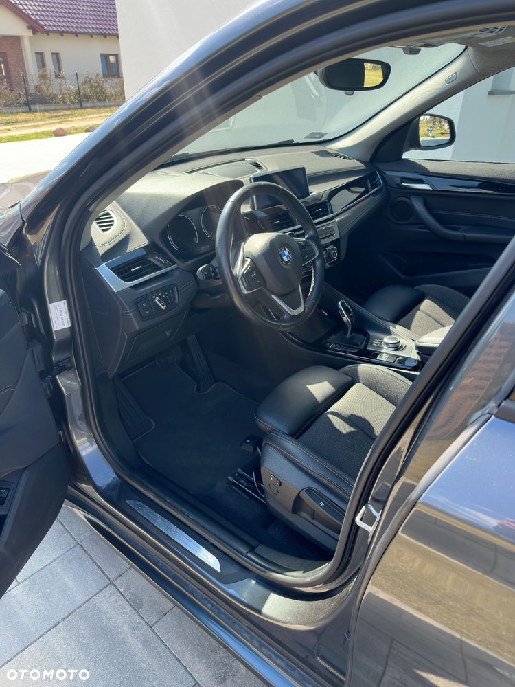 BMW X1 sDrive18i Sport Line - 7