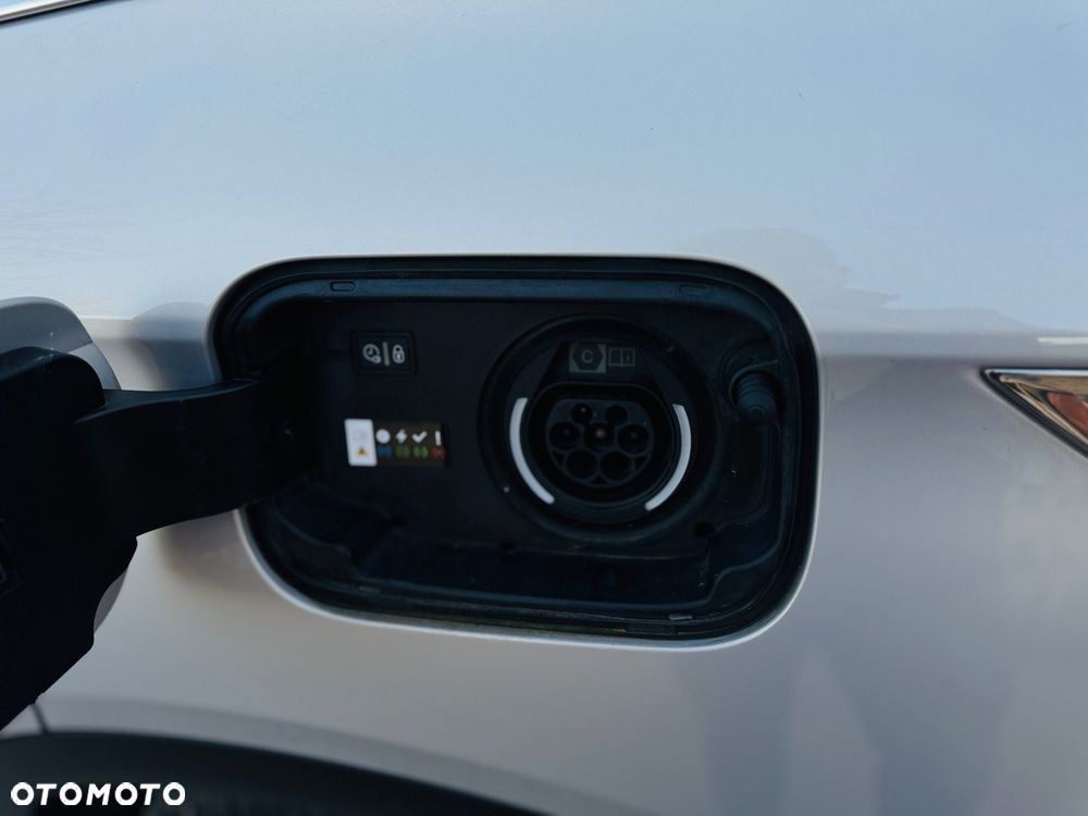 DS Automobiles DS 7 Crossback 1.6 E-Tense Bastille + - 23