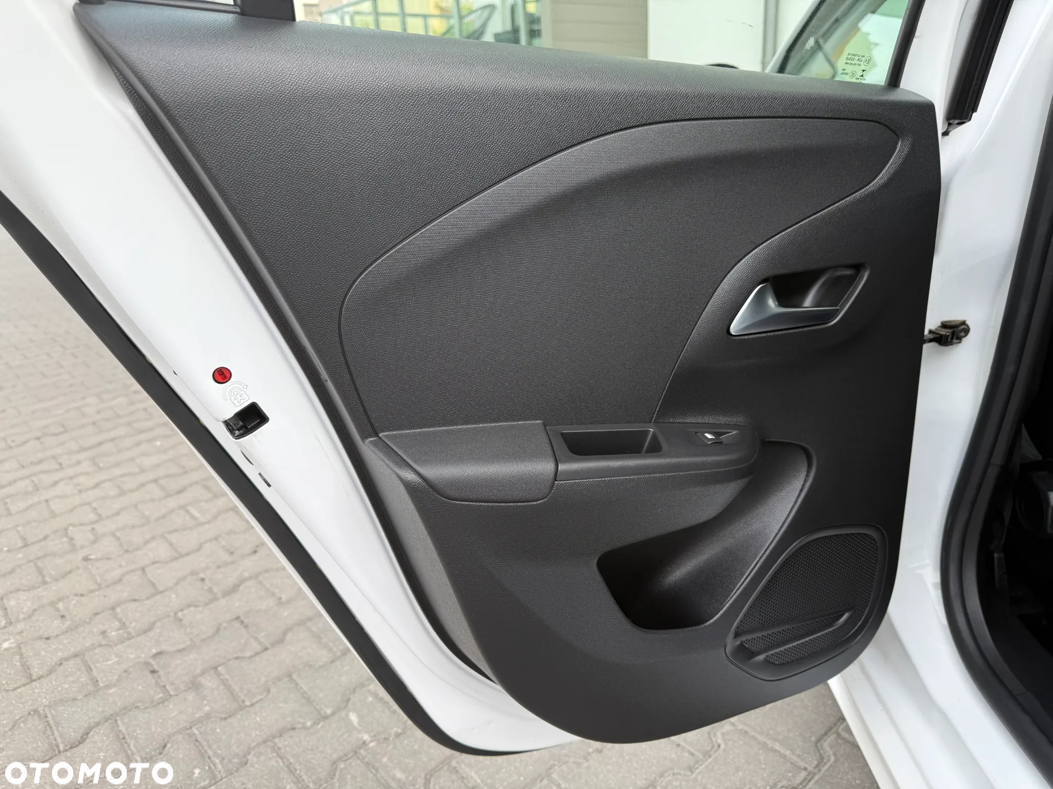 Opel Corsa 1.5 D Edition S&S - 27