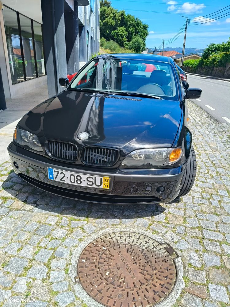 BMW 320 d Sport - 1