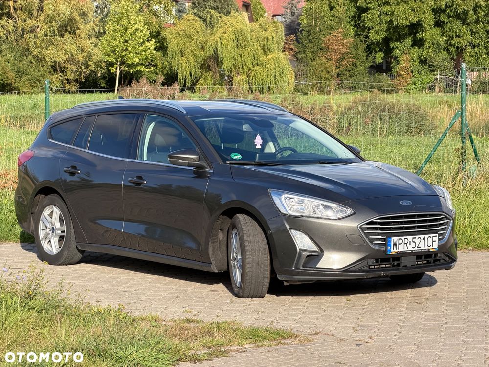 Ford Focus 1.0 EcoBoost STart-Stopp-System TITANIUM - 3