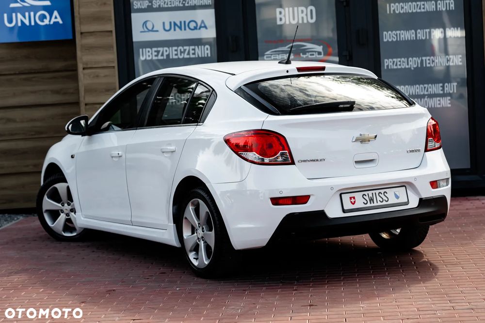 Chevrolet Cruze 1.8 LT+ - 14