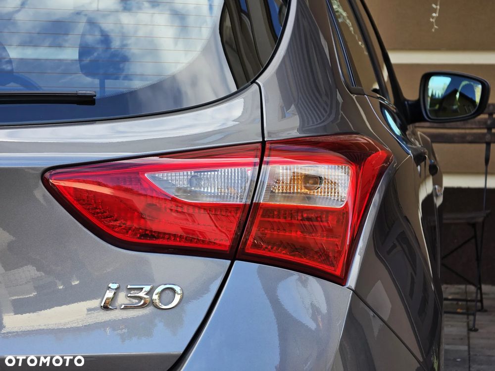 Hyundai i30 1.4 Comfort - 35
