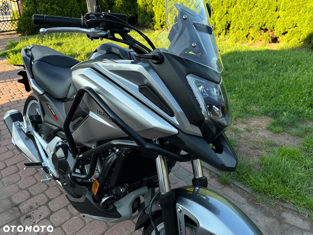 Honda NC - 25