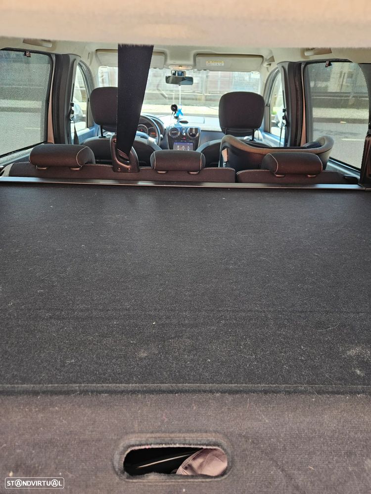 Dacia Lodgy 1.5 dCi Stepway 7L - 15