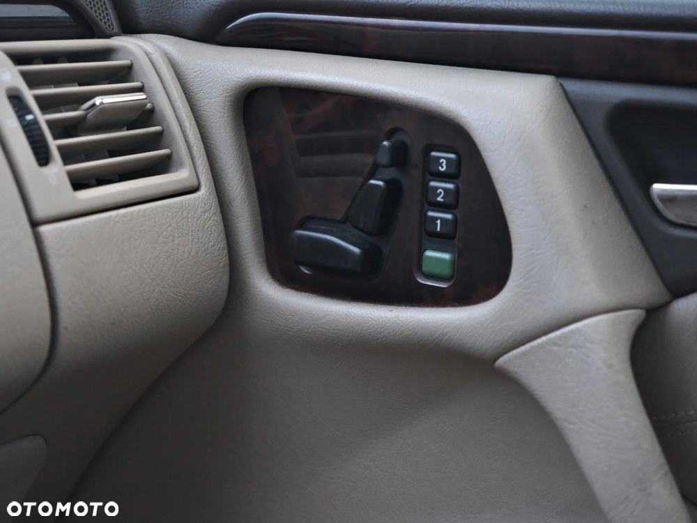 Mercedes-Benz Klasa E 420 T Elegance - 18