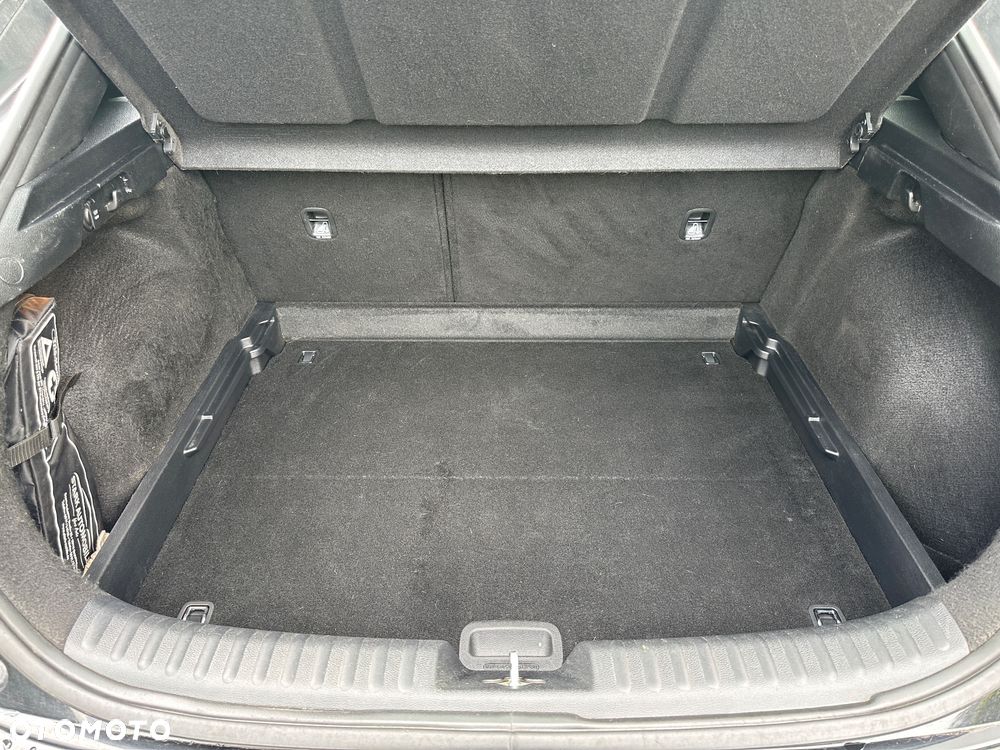 Kia XCeed 1.5 T-GDI OPF BLACK XDITION - 20