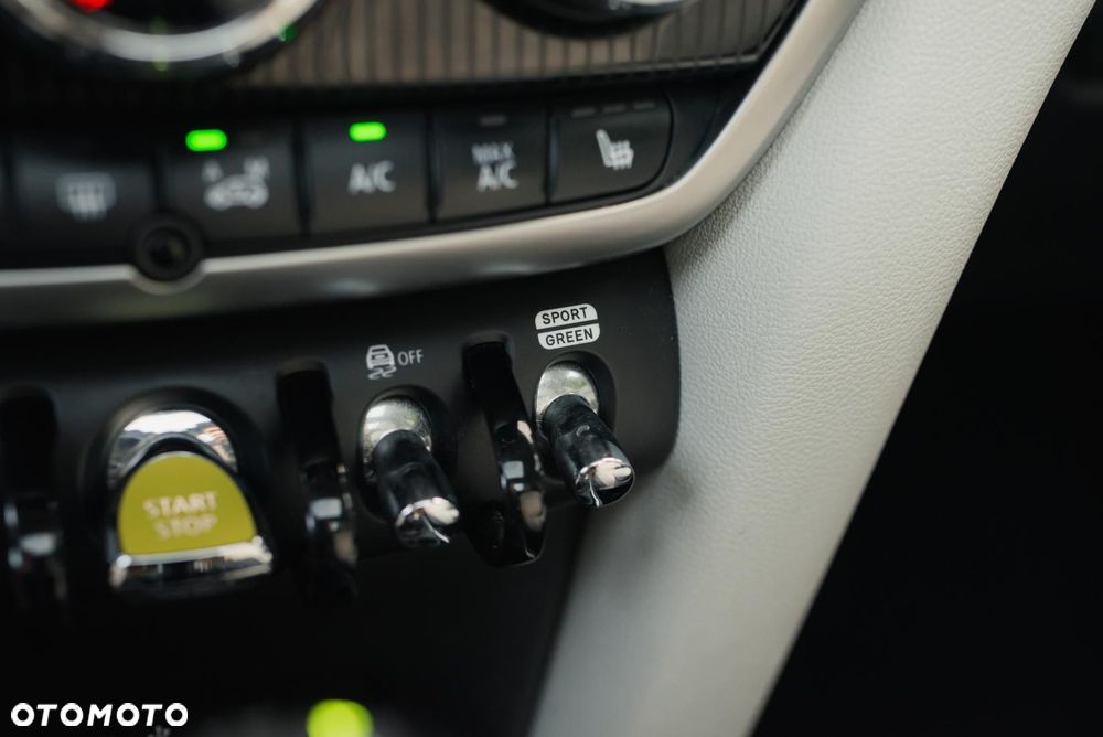 MINI Countryman - 26