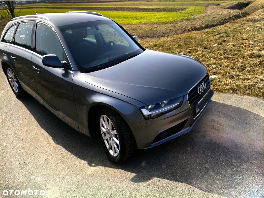Audi A4 Avant 2.0 TDI DPF Attraction - 2