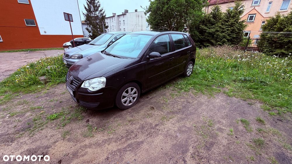 Volkswagen Polo - 2