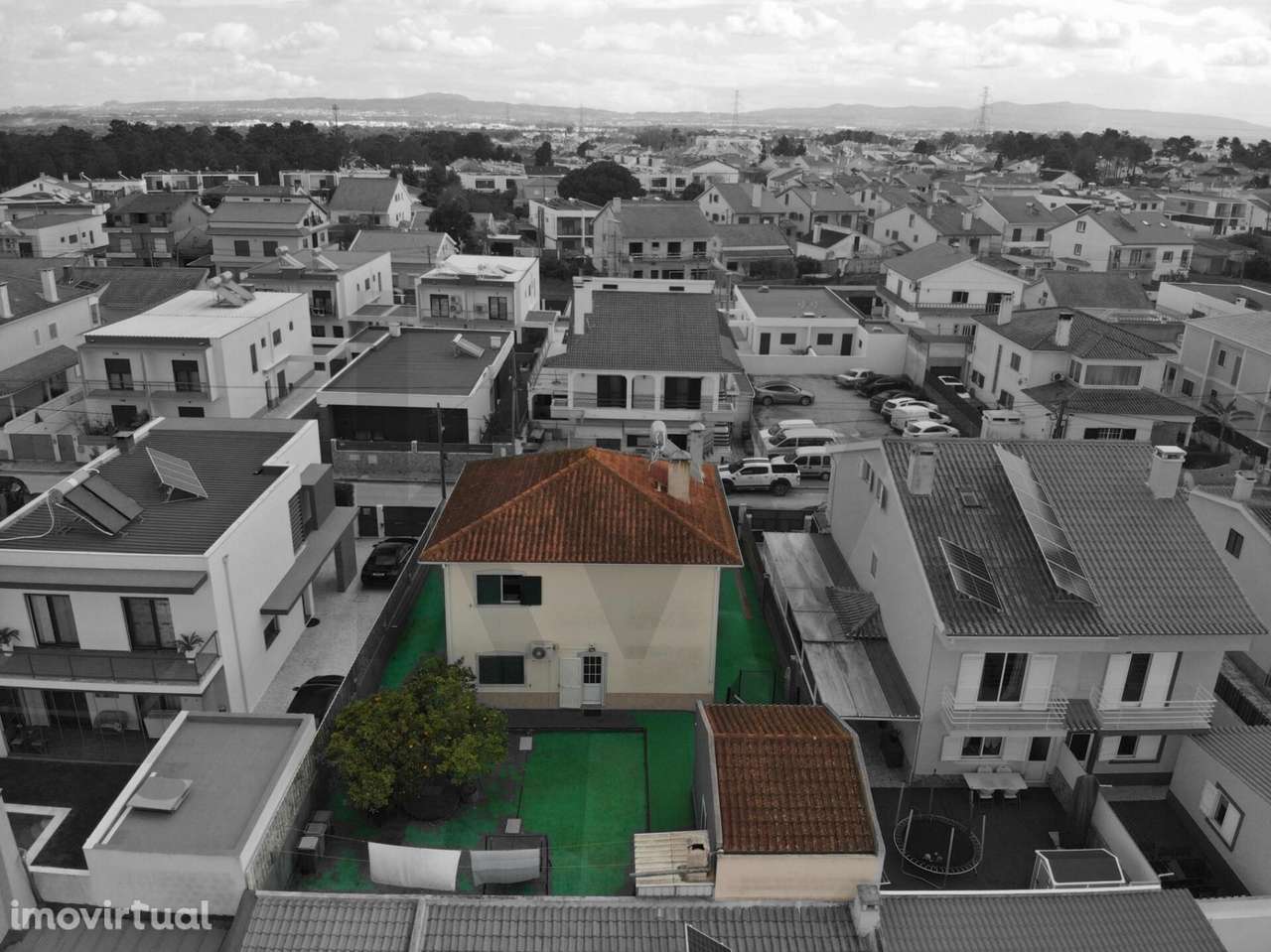 Moradia T4 Independente em Fernão Ferro - Grande imagem: 3/25